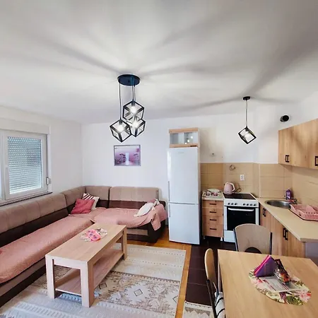Apartman Andrea Lukavica